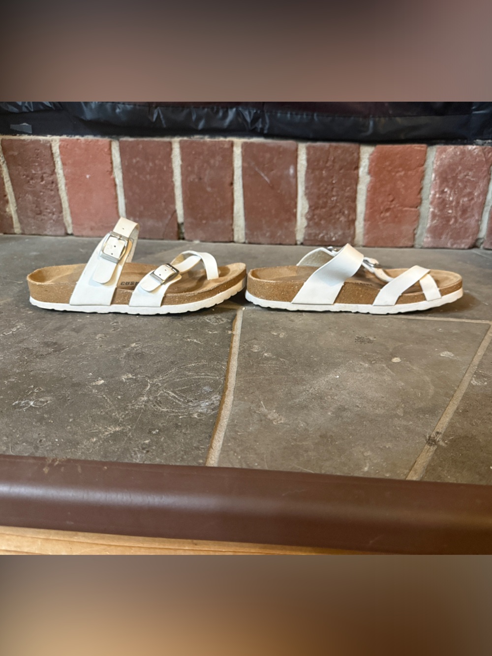 White Adjustable Toe-Loop Sandals - Picture 3 of 5